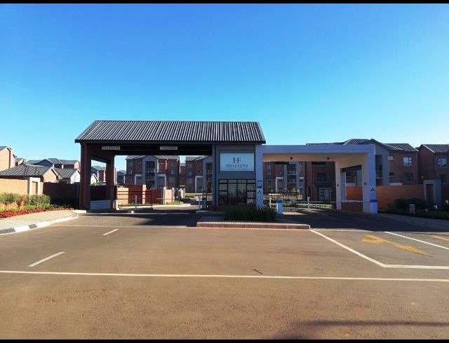 2 BEDROOM PROPERTY TO RENT IN PIERRE VAN RYNEVELD